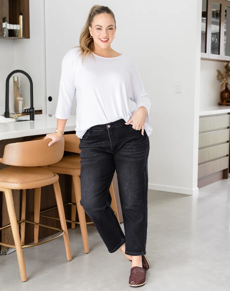 Mom Jeans - Black - Image 6